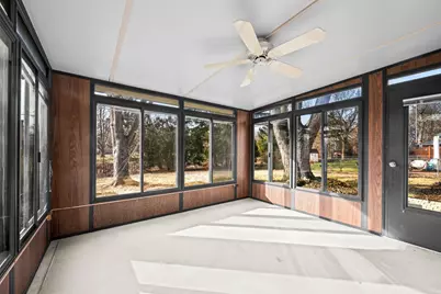 407 E Berkshire Lane, Mount Prospect, IL 60056 - Photo 5