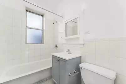 4744 W Roscoe Street #2, Chicago, IL 60641 - Photo 11