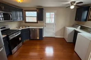 8855 S Komensky Ave, Hometown, IL 60456 - Photo 3