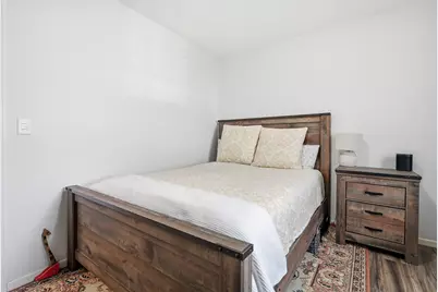 311 Meadow Court, Vernon Hills, IL 60061 - Photo 15