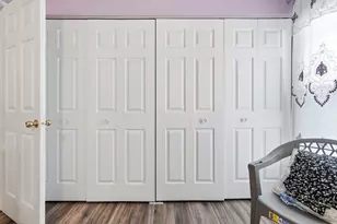 311 Meadow Ct, Vernon Hills, IL 60061 - Photo 17