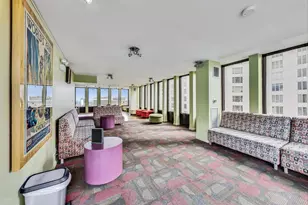 100 E Walton St, Chicago, IL 60611 - Photo 43