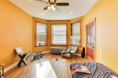 4256 W Kamerling Avenue, Chicago, IL 60651 - Photo 21