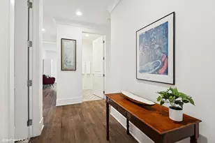 5748 N Hermitage Ave, Chicago, IL 60660 - Photo 3