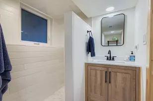 4237 N Avers Ave, Chicago, IL 60618 - Photo 31