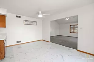 9410 Seton Pl, Orland Park, IL 60467 - Photo 11