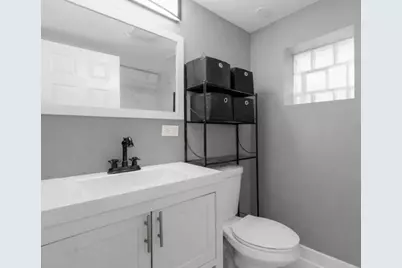 1211 N 22nd Avenue, Melrose Park, IL 60160 - Photo 21