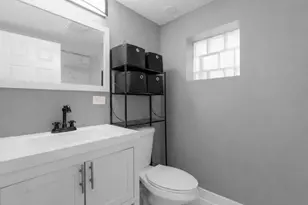 1211 N 22nd Ave, Melrose Park, IL 60160 - Photo 21