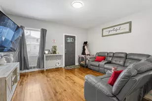 1211 N 22nd Ave, Melrose Park, IL 60160 - Photo 13