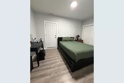 1211 N 22nd Avenue, Melrose Park, IL 60160 - Photo 9