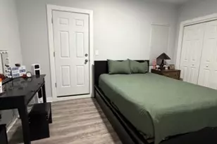 1211 N 22nd Ave, Melrose Park, IL 60160 - Photo 9