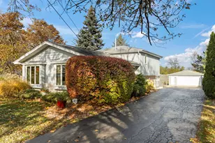 3068 Hickory Rd, Homewood, IL 60430 - Photo 1