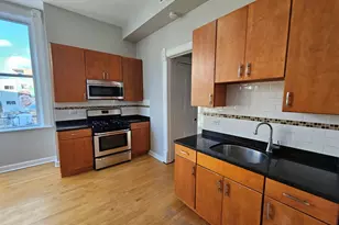 2000 S Ashland Ave, Chicago, IL 60608 - Photo 11