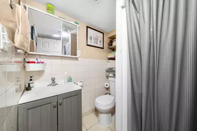 4629 W Parker Avenue, Chicago, IL 60639 - Photo 23