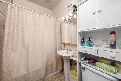 4629 W Parker Avenue, Chicago, IL 60639 - Photo 17
