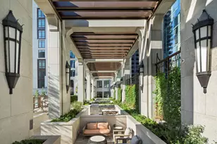 514 N Peshtigo Ct, Chicago, IL 60611 - Photo 17