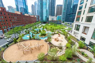 514 N Peshtigo Ct, Chicago, IL 60611 - Photo 25