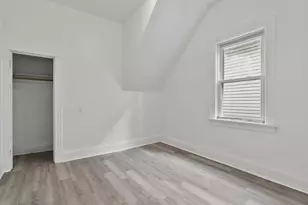 13346 S Carondolet Ave, Chicago, IL 60633 - Photo 5