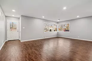 2817 173rd St, Hazel Crest, IL 60429 - Photo 7