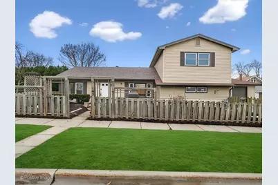 43 S Craig Place, Lombard, IL 60148 - Photo 1