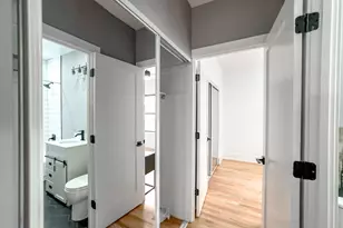 626 W Stratford Pl, Chicago, IL 60657 - Photo 9