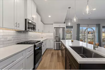 319 S Glendale Avenue #303, Barrington, IL 60010 - Photo 9