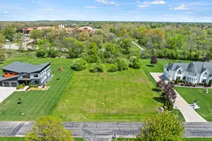 4N707 White Oak Ln, Wayne, IL 60184 - Photo 1