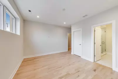 3339 N Ridgeway Avenue #2N, Chicago, IL 60618 - Photo 11