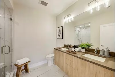 3339 N Ridgeway Avenue #2N, Chicago, IL 60618 - Photo 13