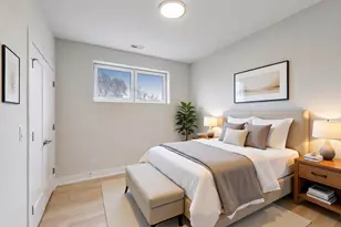 3339 N Ridgeway Ave, Chicago, IL 60618 - Photo 13