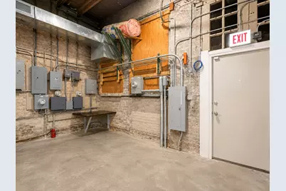 5256 N Broadway Street, Chicago, IL 60640 - Photo 13