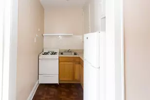 3121 N Hamlin Ave, Chicago, IL 60618 - Photo 3