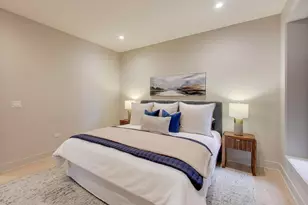 1317 N Western Ave, Chicago, IL 60622 - Photo 11