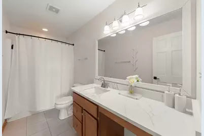 1081 Bartholdi Court, Carol Stream, IL 60188 - Photo 19