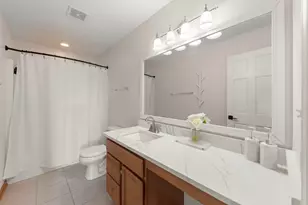 1081 Bartholdi Ct, Carol Stream, IL 60188 - Photo 19