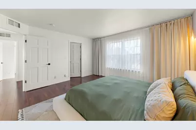 1081 Bartholdi Court, Carol Stream, IL 60188 - Photo 17