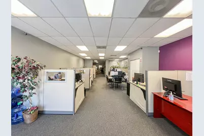 5256 N Broadway Street, Chicago, IL 60640 - Photo 5