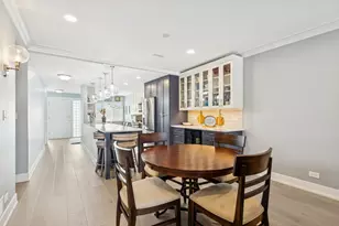 1 Dee Road N, Park Ridge, IL 60068 - Photo 9