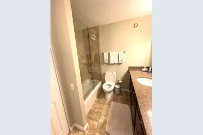 30 E Huron Street #3306, Chicago, IL 60611 - Photo 7