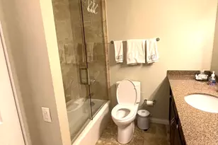 30 E Huron St, Chicago, IL 60611 - Photo 7