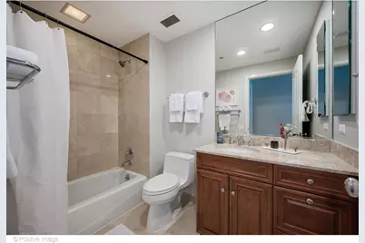 415 E North Water Street #3206, Chicago, IL 60611 - Photo 33