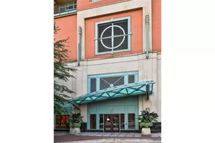 415 E North Water St, Chicago, IL 60611 - Photo 3