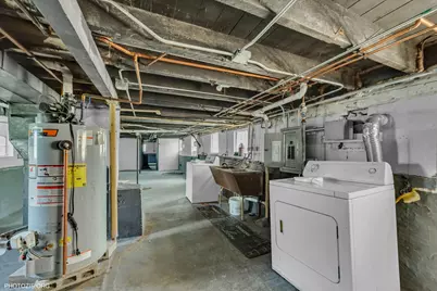 10002 S Torrence Avenue, Chicago, IL 60617 - Photo 27