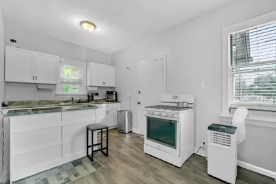 10002 S Torrence Avenue, Chicago, IL 60617 - Photo 3