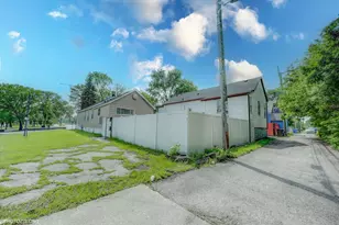 10002 S Torrence Ave, Chicago, IL 60617 - Photo 33