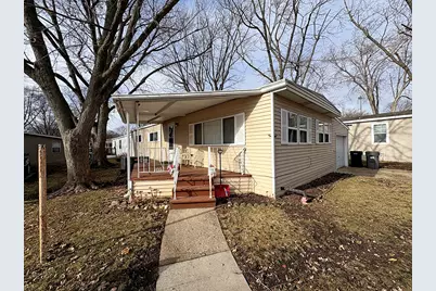 1134 Lakeview Road, Elgin, IL 60123 - Photo 1