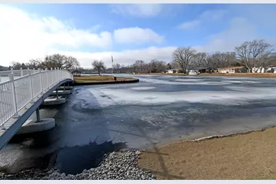 1134 Lakeview Road, Elgin, IL 60123 - Photo 23