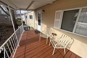1134 Lakeview Rd, Elgin, IL 60123 - Photo 3