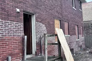 2412 High St, Blue Island, IL 60406 - Photo 11