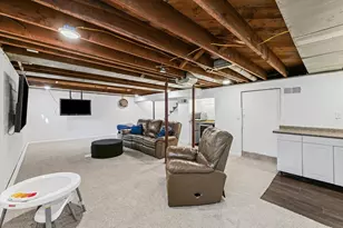 801 W Clark St, Champaign, IL 61820 - Photo 23